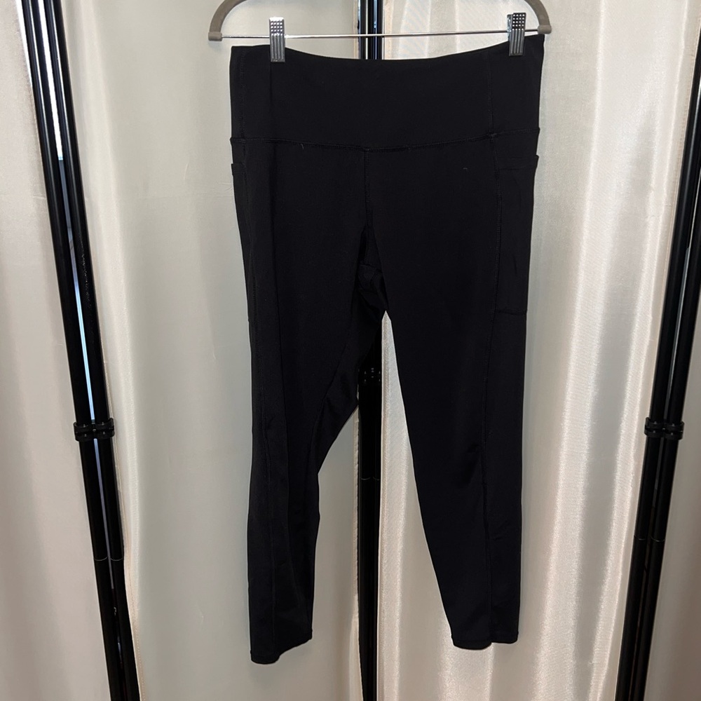 Danskin Black Leggings